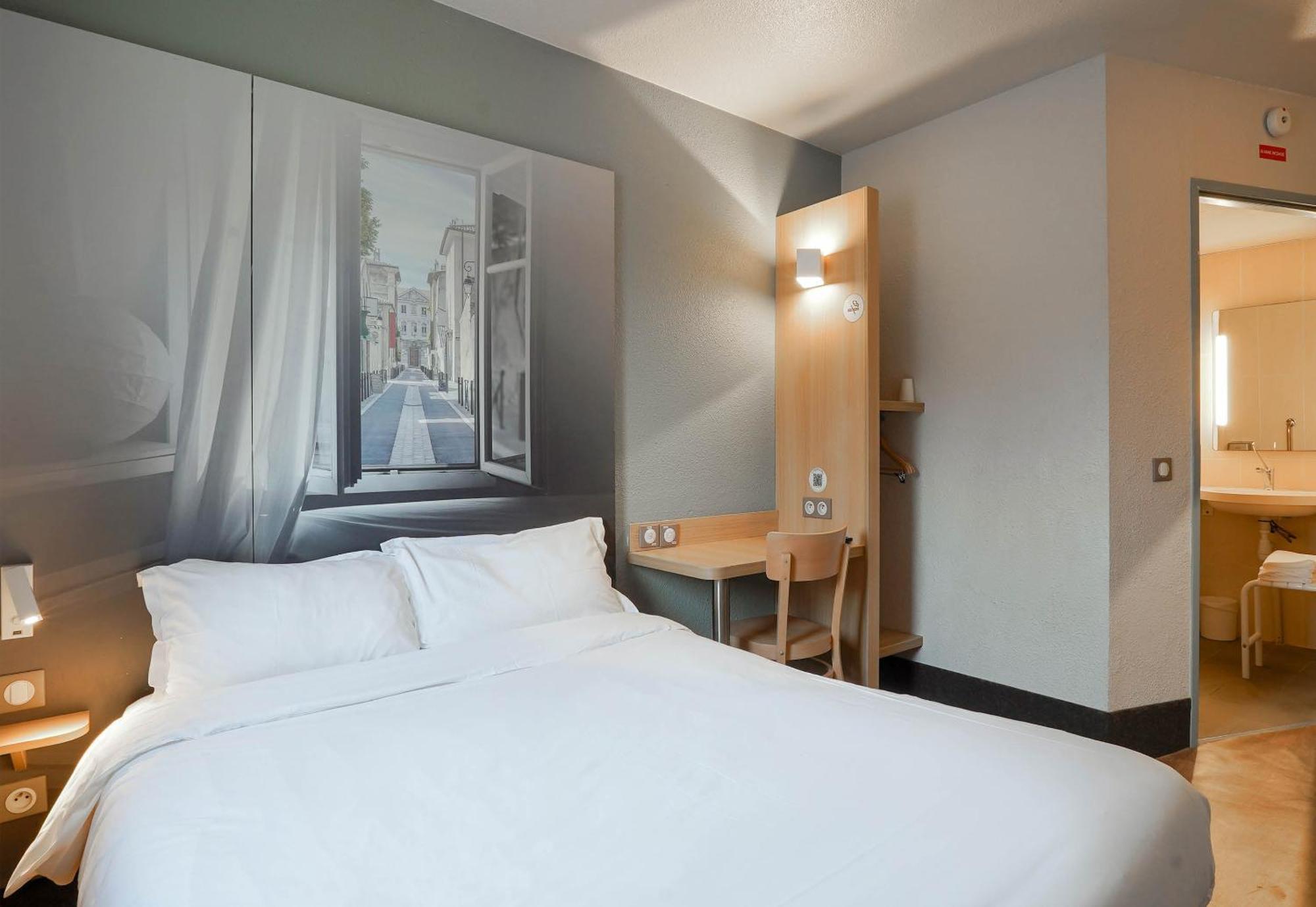 Hotel Pont De L'arc